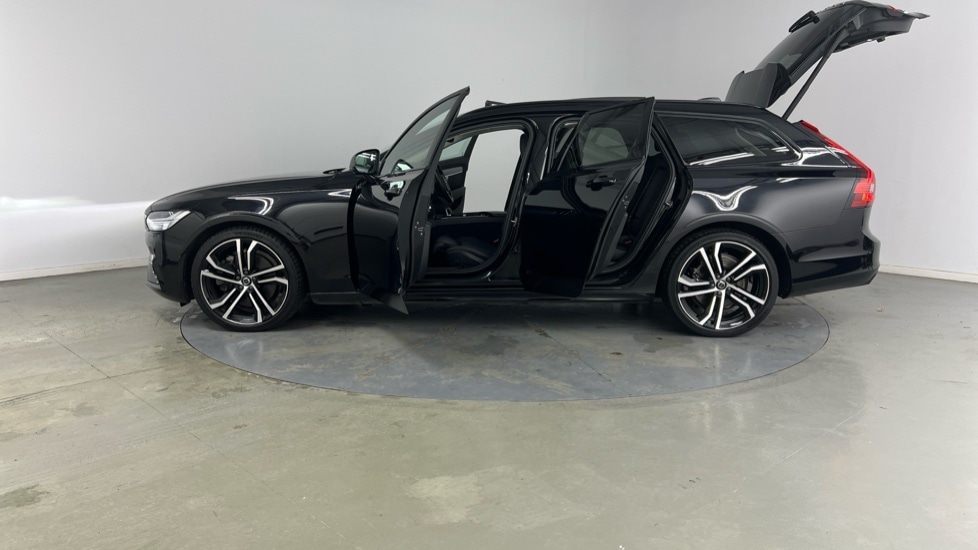 Used Volvo V90 2022 for sale - 76914906: Photo 38