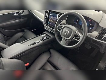 Used Volvo V90 2022 for sale - 76914906: Photo