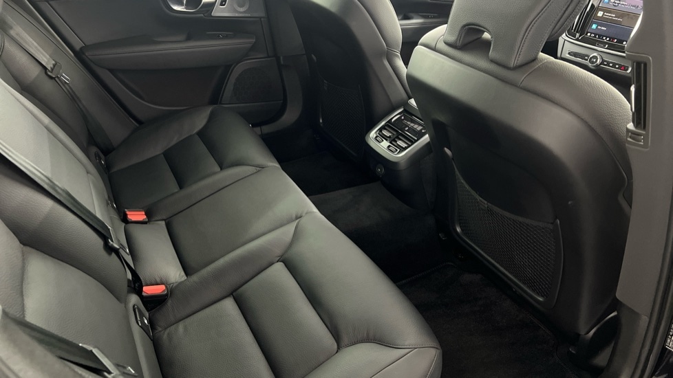 Used Volvo V90 2022 for sale - 76914906: Photo 6