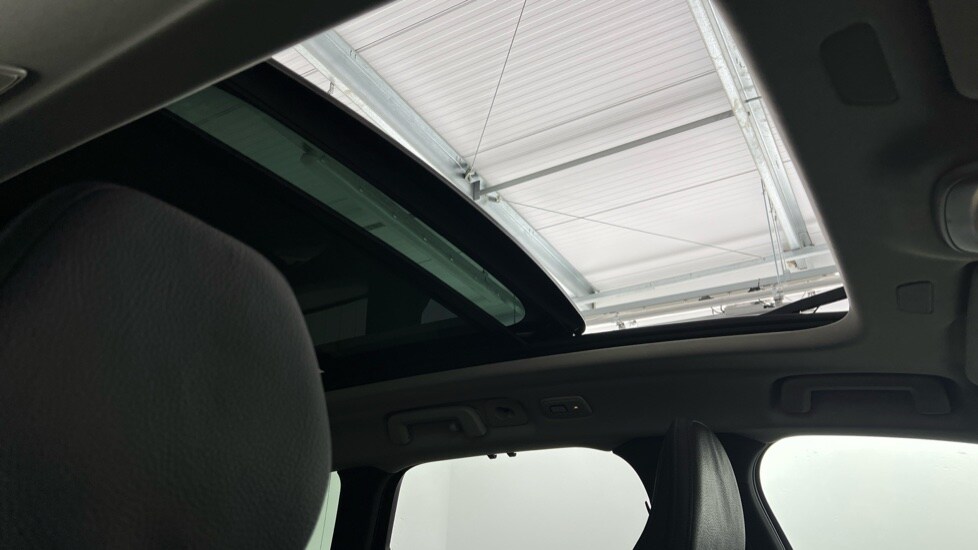 Used Volvo V90 2024 for sale - 77588418: Photo 15