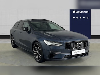 2024 - Ultra, T8 AWD Plug-in hybrid, Electric/Petrol, Dark