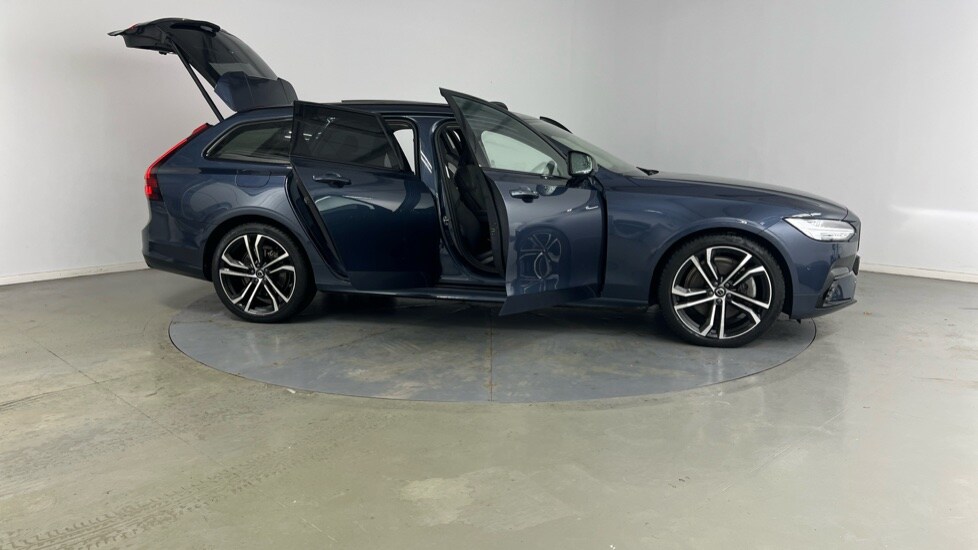 Used Volvo V90 2024 for sale - 77588418: Photo 26