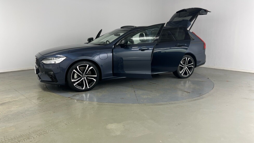 Used Volvo V90 2024 for sale - 77588418: Photo 42