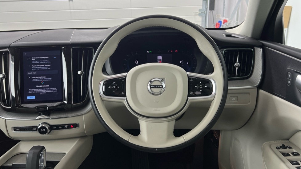 Used Volvo XC60 2023 for sale - 76104275: Photo 10