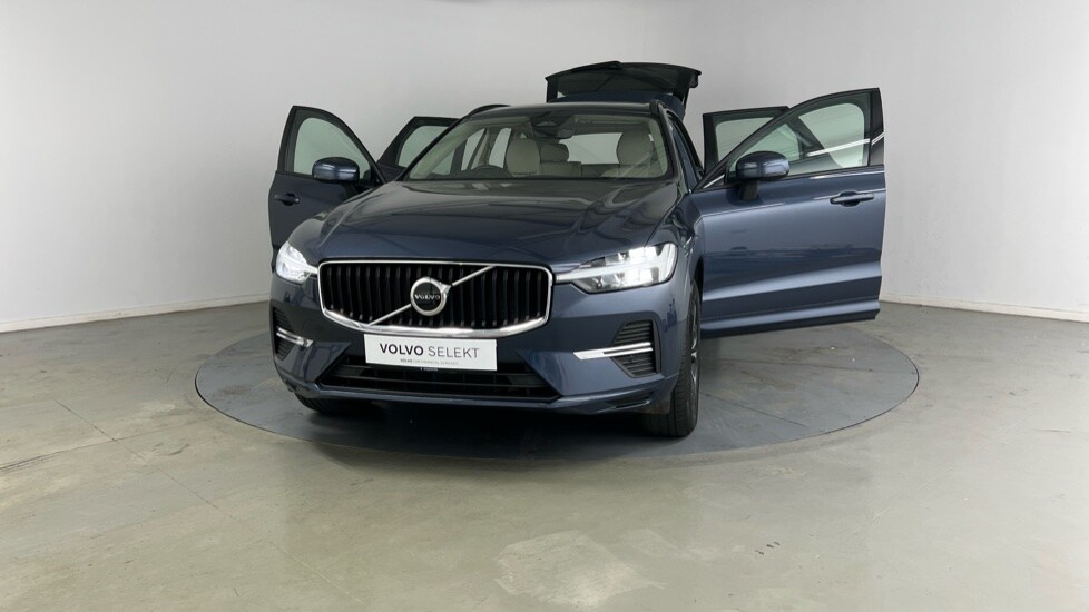 Used Volvo XC60 2023 for sale - 76104275: Photo 18