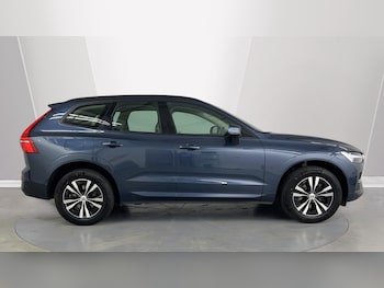Used Volvo XC60 2023 for sale - 76104275: Photo 3