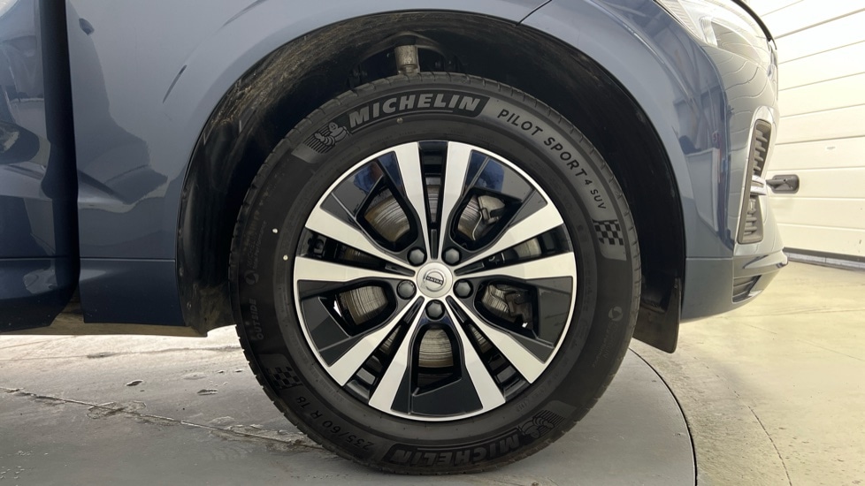 Used Volvo XC60 2023 for sale - 76104275: Photo 9