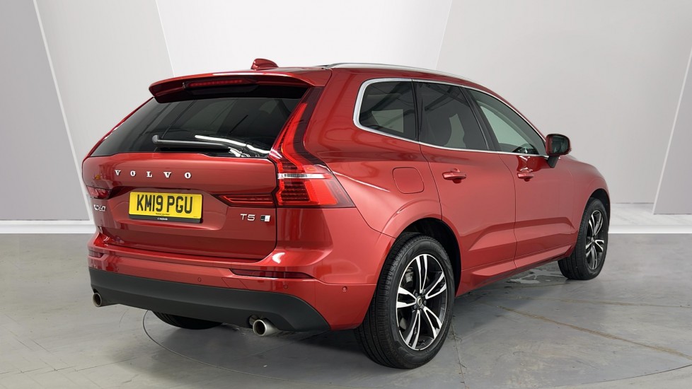 Used Volvo XC60 2019 for sale - 78206643: Photo 2