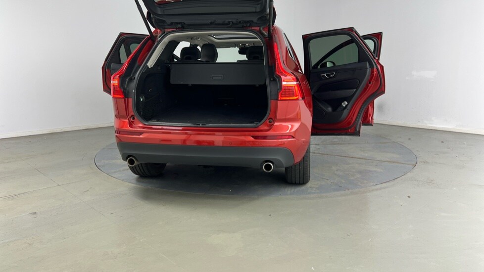 Used Volvo XC60 2019 for sale - 78206643: Photo 31