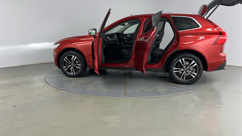 Used Volvo XC60 2019 for sale - 78206643: Photo 37