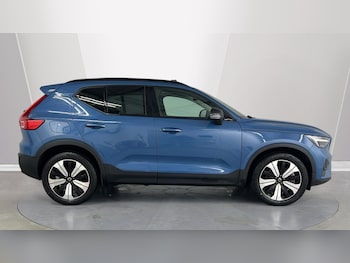Used Volvo XC40 2022 for sale - 76984169: Photo