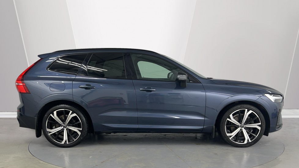 Used Volvo XC60 2021 for sale - 76915050: Photo 3