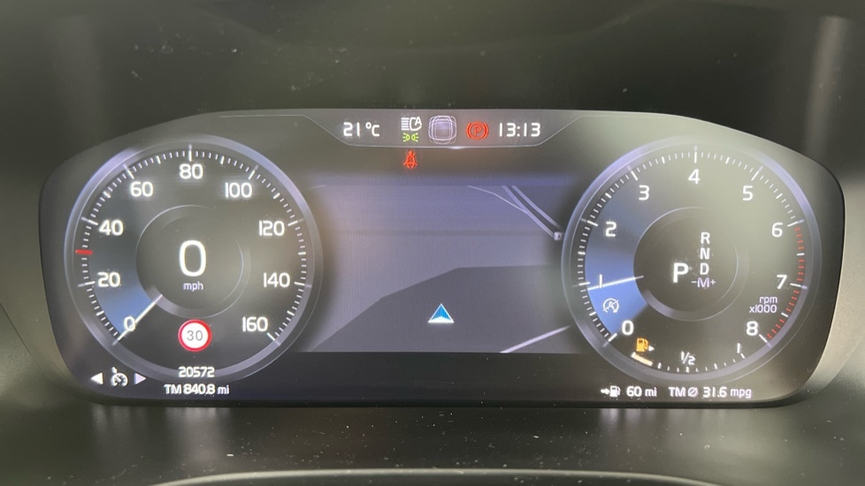 Used Volvo XC40 2021 for sale - 76475188: Photo 11