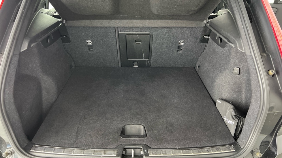 Used Volvo XC40 2021 for sale - 76475188: Photo 13