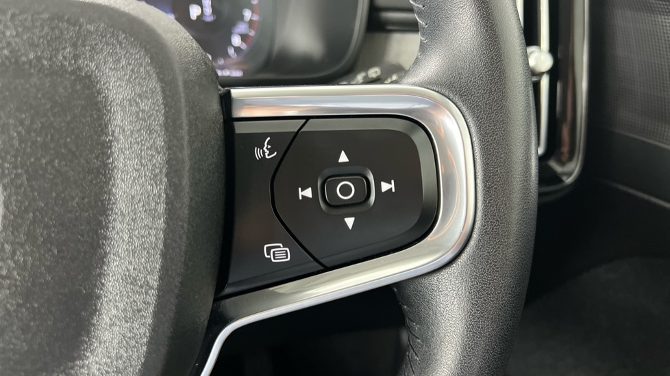 Used Volvo XC40 2021 for sale - 76475188: Photo 17