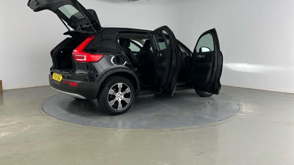 Used Volvo XC40 2021 for sale - 76475188: Photo 32