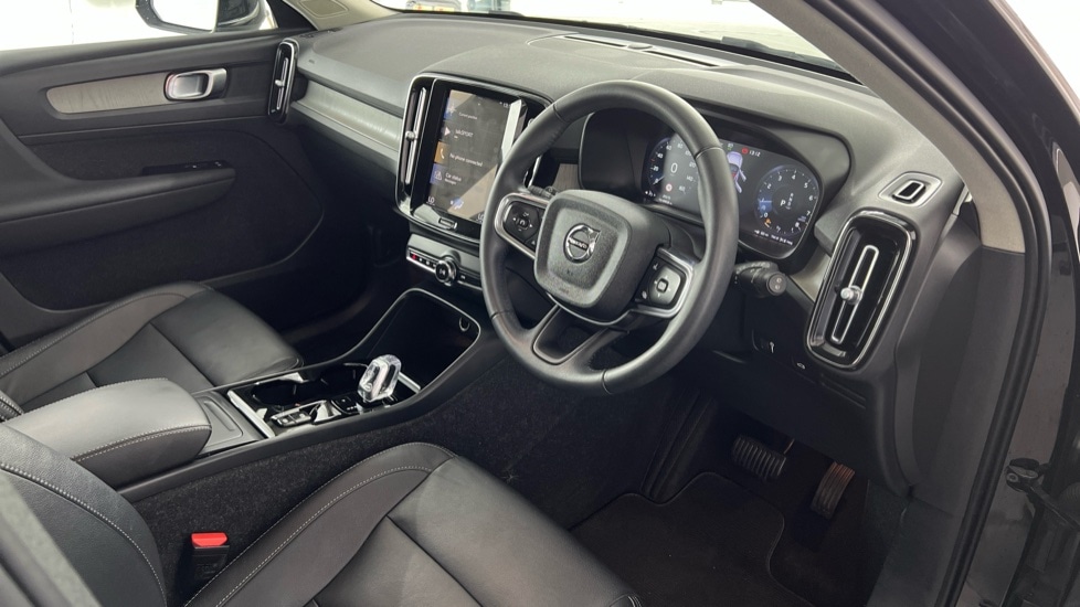 Used Volvo XC40 2021 for sale - 76475188: Photo 4