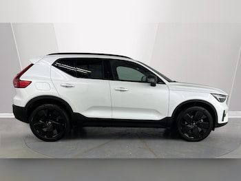 Used Volvo XC40 2025 for sale - 77890003: Photo