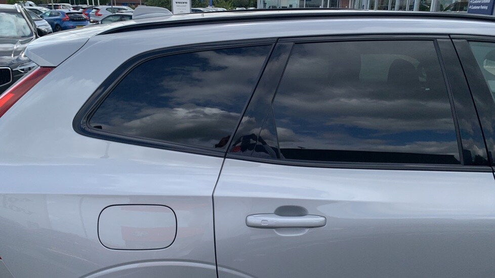 Used Volvo XC60 2021 for sale - 76379509: Photo 42