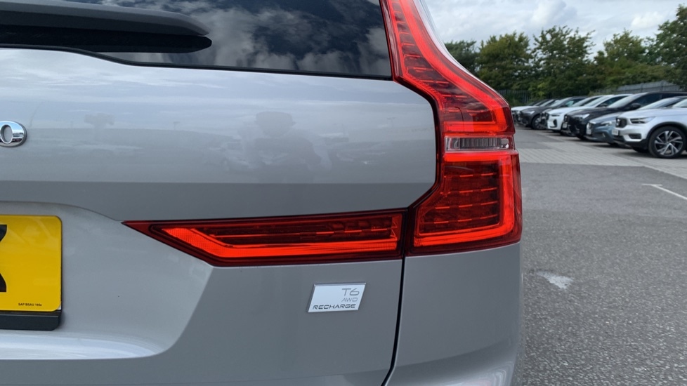 Used Volvo XC60 2021 for sale - 76379509: Photo 44