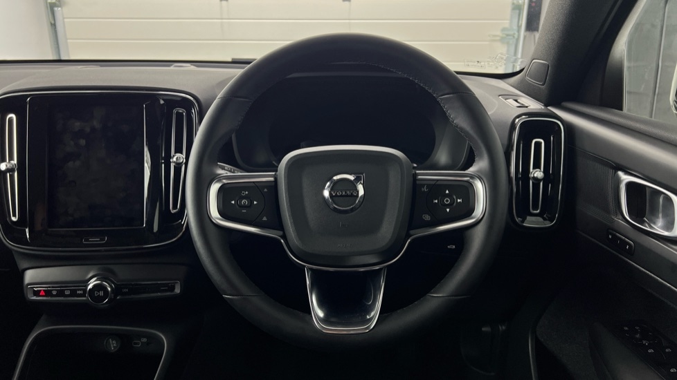 Used Volvo C40 2024 for sale - 77178161: Photo 10