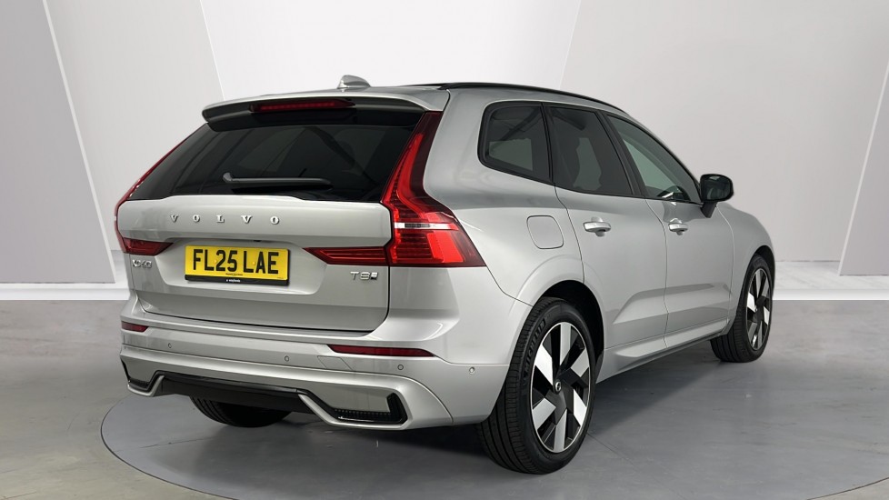 Used Volvo XC60 2025 for sale - 77178101: Photo 2