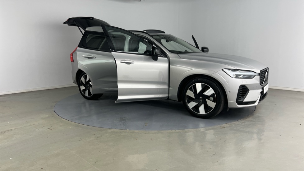 Used Volvo XC60 2025 for sale - 77178101: Photo 23