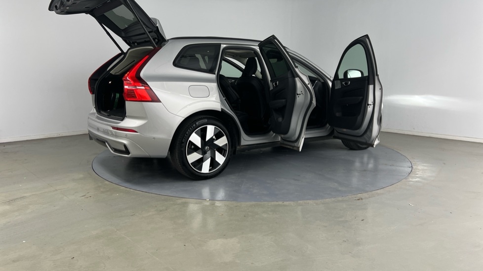 Used Volvo XC60 2025 for sale - 77178101: Photo 28