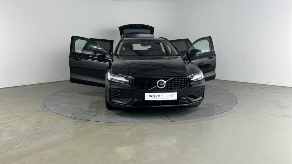 Used Volvo V60 2025 for sale - 76960021: Photo 19