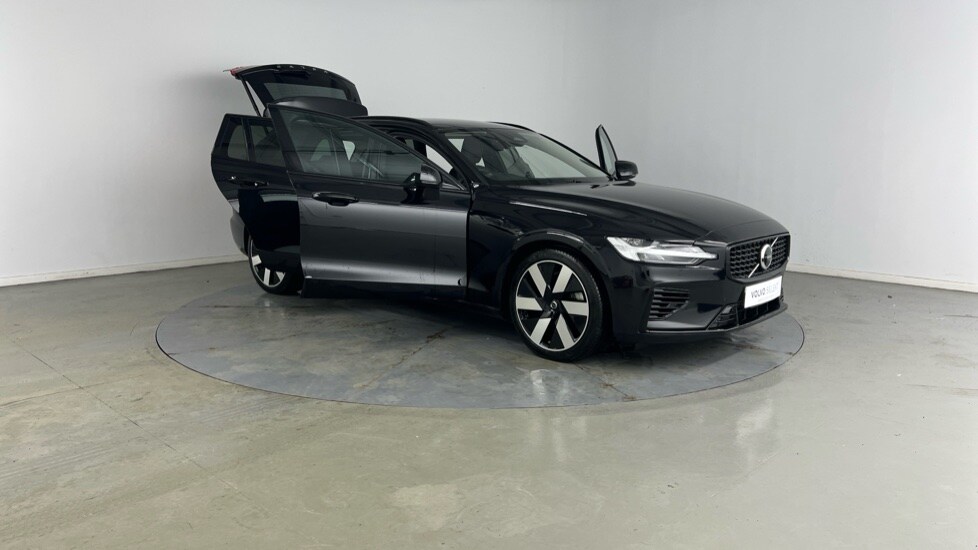 Used Volvo V60 2025 for sale - 76960021: Photo 22