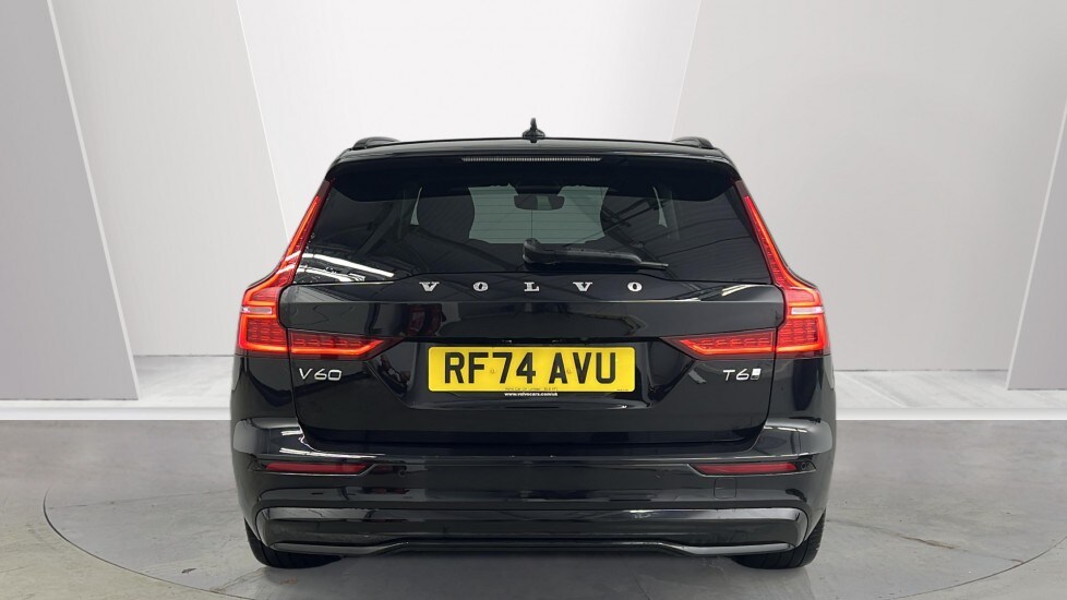 Used Volvo V60 2025 for sale - 76960021: Photo 7