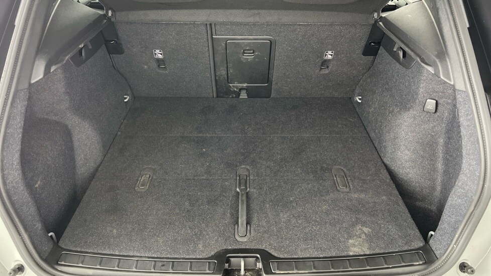 Used Volvo XC40 2025 for sale - 77556868: Photo 13