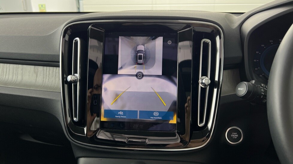 Used Volvo XC40 2025 for sale - 77556868: Photo 14