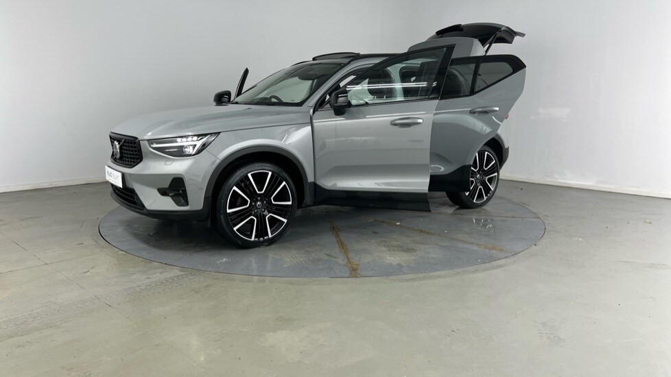 Used Volvo XC40 2025 for sale - 77556868: Photo 15