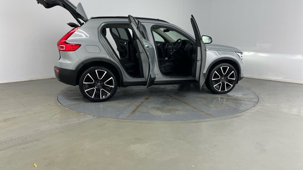 Used Volvo XC40 2025 for sale - 77556868: Photo 27