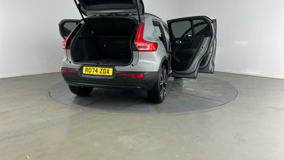 Used Volvo XC40 2025 for sale - 77556868: Photo 31