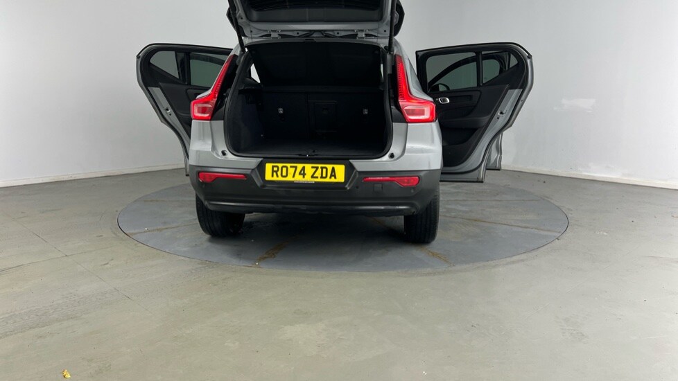 Used Volvo XC40 2025 for sale - 77556868: Photo 32