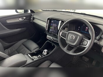 Used Volvo XC40 2025 for sale - 77556868: Photo