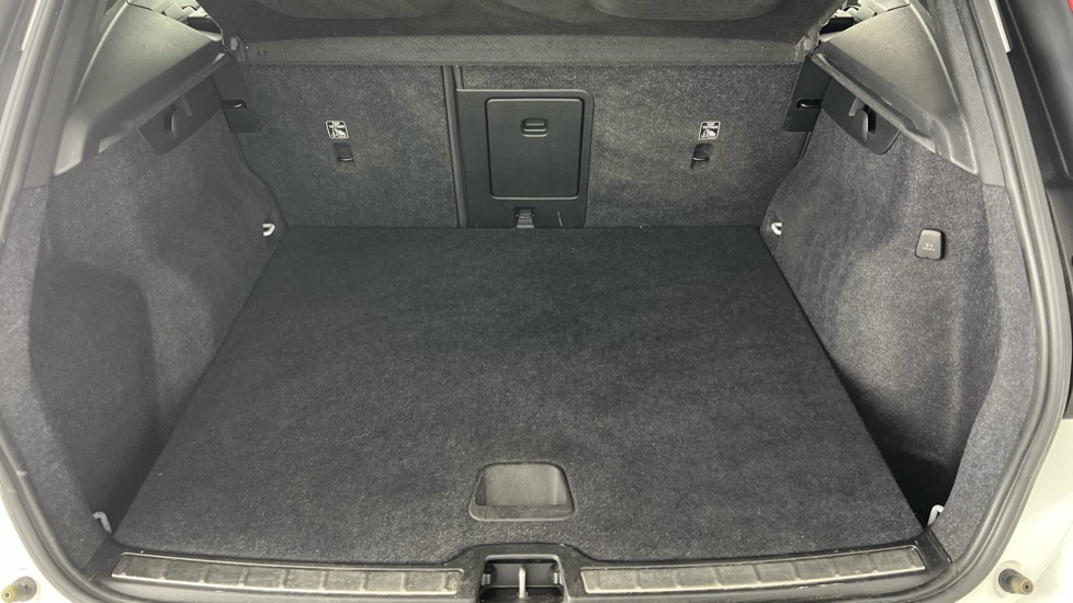 Used Volvo XC40 2021 for sale - 76100000: Photo 13