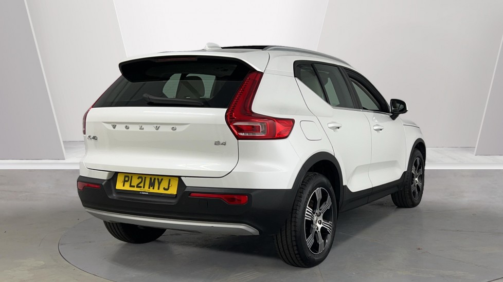 Used Volvo XC40 2021 for sale - 76100000: Photo 2
