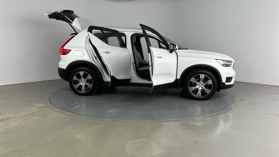 Used Volvo XC40 2021 for sale - 76100000: Photo 25