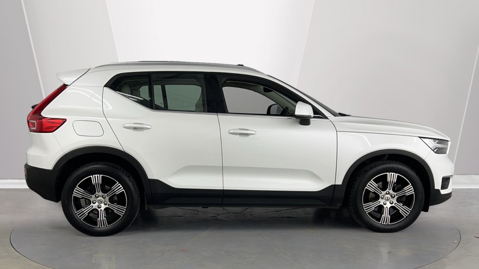 Used Volvo XC40 2021 for sale - 76100000: Photo 3