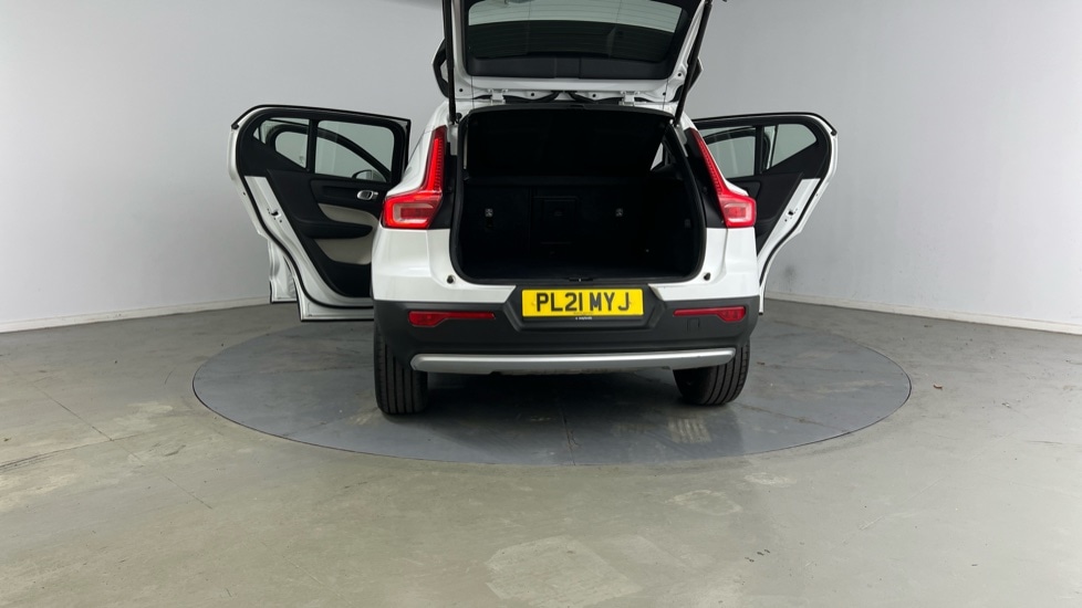 Used Volvo XC40 2021 for sale - 76100000: Photo 33