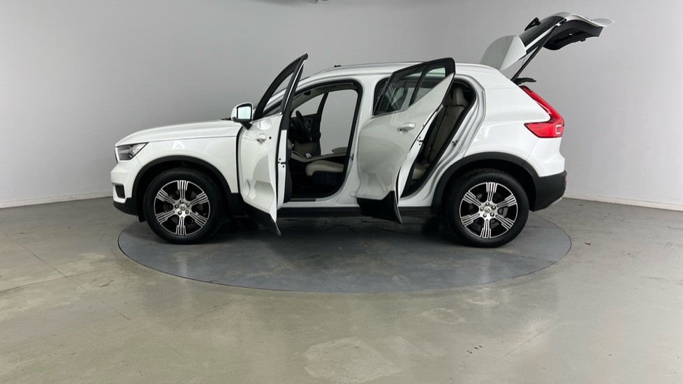 Used Volvo XC40 2021 for sale - 76100000: Photo 39