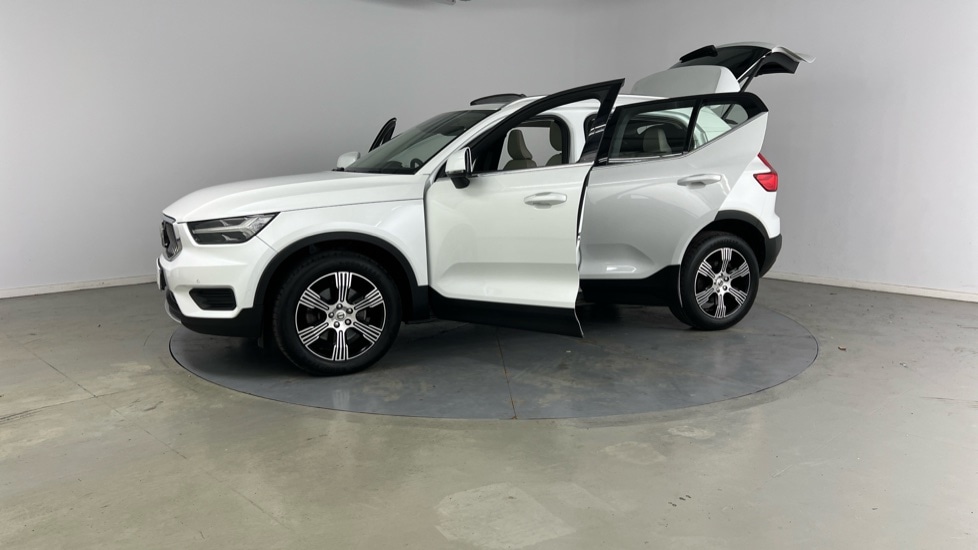 Used Volvo XC40 2021 for sale - 76100000: Photo 41