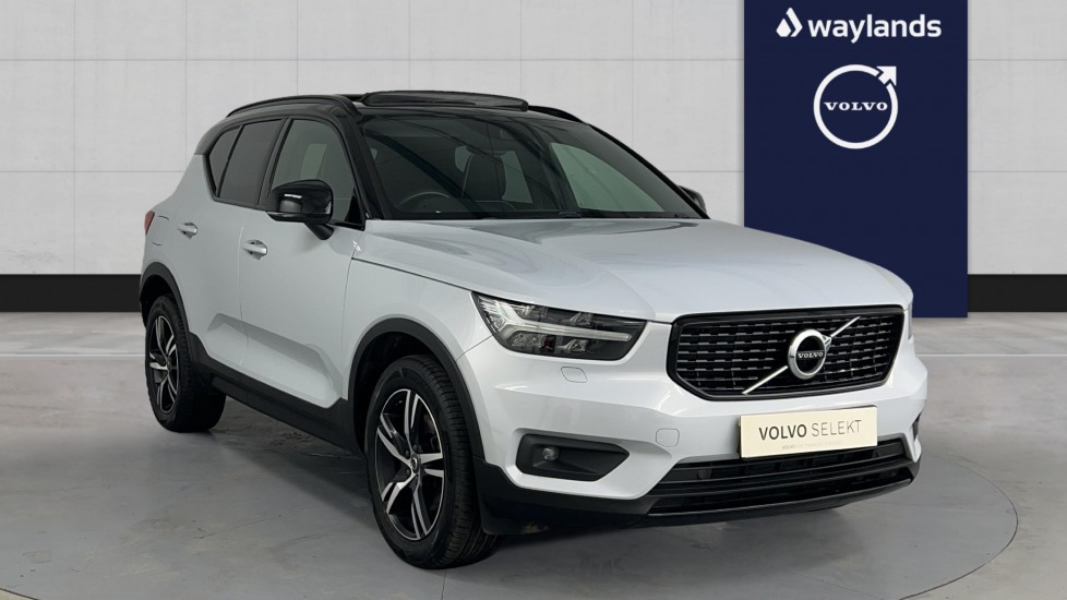 Used Volvo XC40 2021 for sale - 76664554: Photo 1