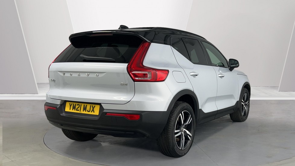 Used Volvo XC40 2021 for sale - 76664554: Photo 2