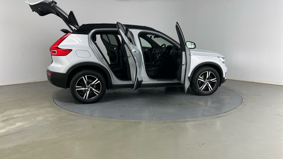 Used Volvo XC40 2021 for sale - 76664554: Photo 28