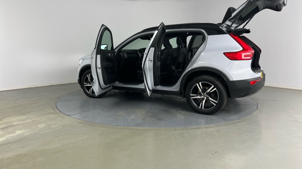 Used Volvo XC40 2021 for sale - 76664554: Photo 38