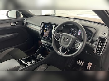 Used Volvo XC40 2021 for sale - 75605739: Photo